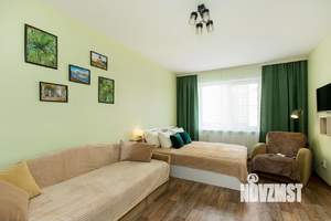 1-к квартира, посуточно, 42м2, 1/1 этаж