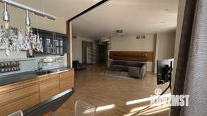 5-к квартира, на длительный срок, 192м2, 5/6 этаж