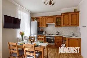 1-к квартира, посуточно, 47м2, 1/1 этаж