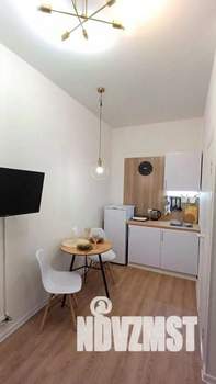 1-к квартира, посуточно, 17м2, 1/1 этаж