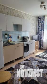 1-к квартира, посуточно, 45м2, 1/19 этаж