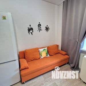 Студия квартира, посуточно, 18м2, 1/3 этаж