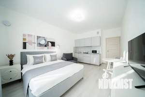 Студия квартира, посуточно, 28м2, 19/25 этаж