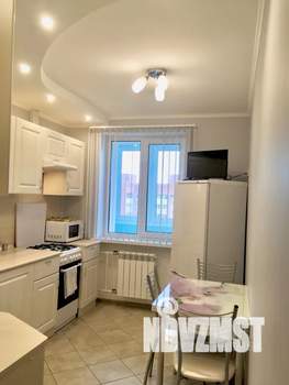 1-к квартира, посуточно, 38м2, 10/10 этаж