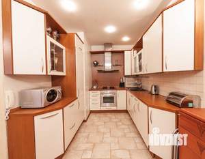 3-к квартира, на длительный срок, 90м2, 3/7 этаж