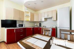 1-к квартира, посуточно, 42м2, 4/24 этаж