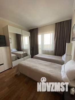 1-к квартира, посуточно, 40м2, 19/25 этаж