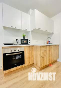 1-к квартира, посуточно, 30м2, 2/10 этаж