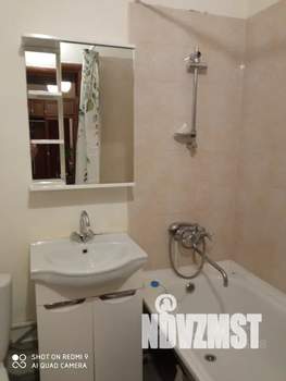 1-к квартира, посуточно, 38м2, 5/10 этаж
