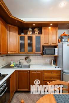 3-к квартира, посуточно, 135м2, 2/5 этаж