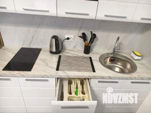 Студия квартира, посуточно, 25м2, 3/25 этаж