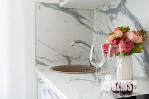 Студия квартира, посуточно, 20м2, 3/3 этаж