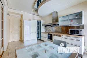 4-к квартира, на длительный срок, 144м2, 3/4 этаж