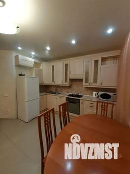 1-к квартира, посуточно, 43м2, 2/5 этаж