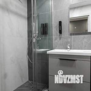 Студия квартира, посуточно, 35м2, 3/9 этаж