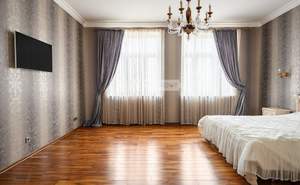4-к квартира, на длительный срок, 159м2, 6/7 этаж