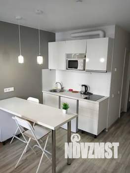 Студия квартира, посуточно, 25м2, 14/18 этаж