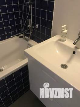 Студия квартира, посуточно, 54м2, 10/10 этаж