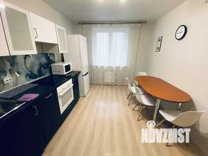 2-к квартира, посуточно, 60м2, 10/18 этаж