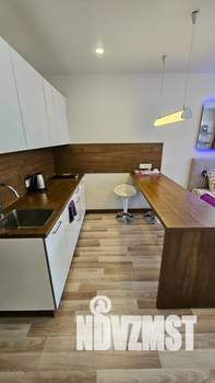 Студия квартира, посуточно, 30м2, 12/16 этаж
