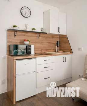 Студия квартира, посуточно, 23м2, 13/25 этаж