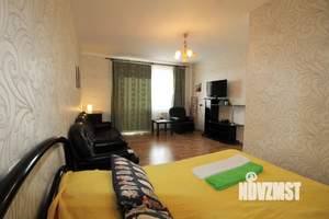 1-к квартира, посуточно, 35м2, 1/1 этаж