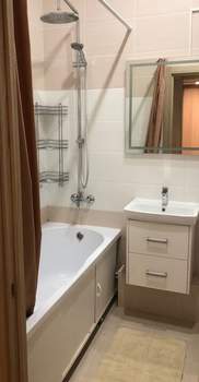 1-к квартира, на длительный срок, 42м2, 5/5 этаж