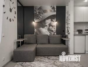 Студия квартира, посуточно, 29м2, 18/25 этаж