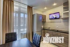 1-к квартира, посуточно, 46м2, 3/7 этаж