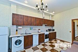 3-к квартира, посуточно, 89м2, 2/4 этаж