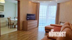 2-к квартира, посуточно, 75м2, 4/17 этаж