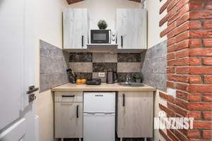Студия квартира, посуточно, 15м2, 2/4 этаж