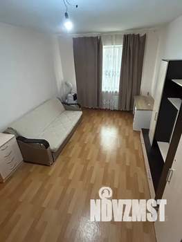 1-к квартира, посуточно, 38м2, 5/5 этаж