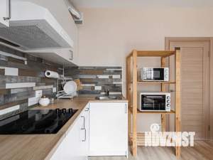 1-к квартира, посуточно, 35м2, 4/25 этаж