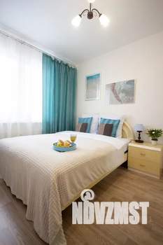 1-к квартира, посуточно, 38м2, 18/25 этаж