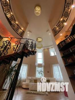 4-к квартира, посуточно, 184м2, 16/16 этаж