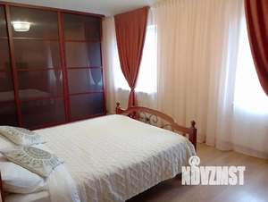 2-к квартира, посуточно, 68м2, 7/17 этаж