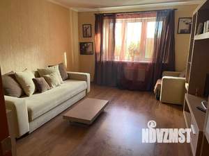 1-к квартира, посуточно, 49м2, 4/5 этаж