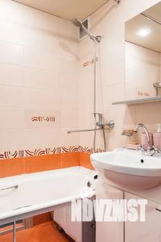 2-к квартира, посуточно, 57м2, 7/10 этаж