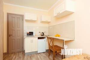 1-к квартира, посуточно, 17м2, 1/1 этаж