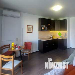 Студия квартира, посуточно, 28м2, 5/19 этаж