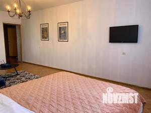 1-к квартира, посуточно, 50м2, 8/16 этаж