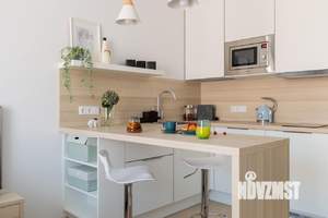 Студия квартира, посуточно, 27м2, 6/10 этаж