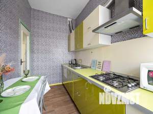 1-к квартира, посуточно, 35м2, 3/3 этаж