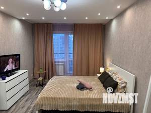 1-к квартира, посуточно, 39м2, 10/12 этаж