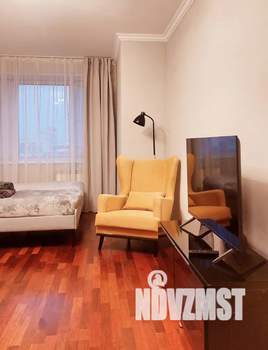 1-к квартира, посуточно, 42м2, 8/9 этаж