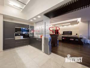 4-к квартира, на длительный срок, 250м2, 4/10 этаж