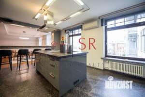 4-к квартира, на длительный срок, 250м2, 6/8 этаж