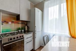 1-к квартира, посуточно, 32м2, 2/5 этаж