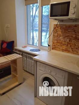 Студия квартира, посуточно, 14м2, 2/5 этаж